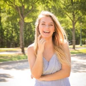 Meet your Posher, Megan